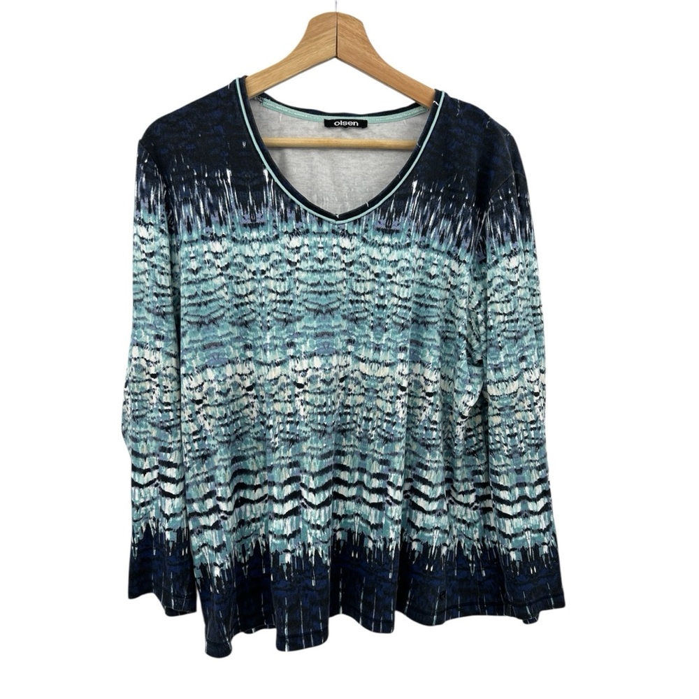 Olsen Long Sleeve V-Neck Top Blue Teal Feathered Pattern